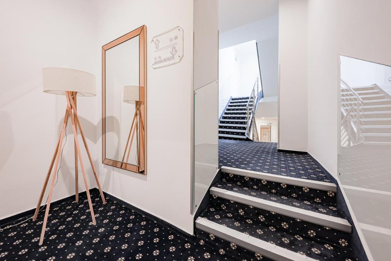 Hotel Alte Redaktion ゲーベルスベルク エクステリア 写真