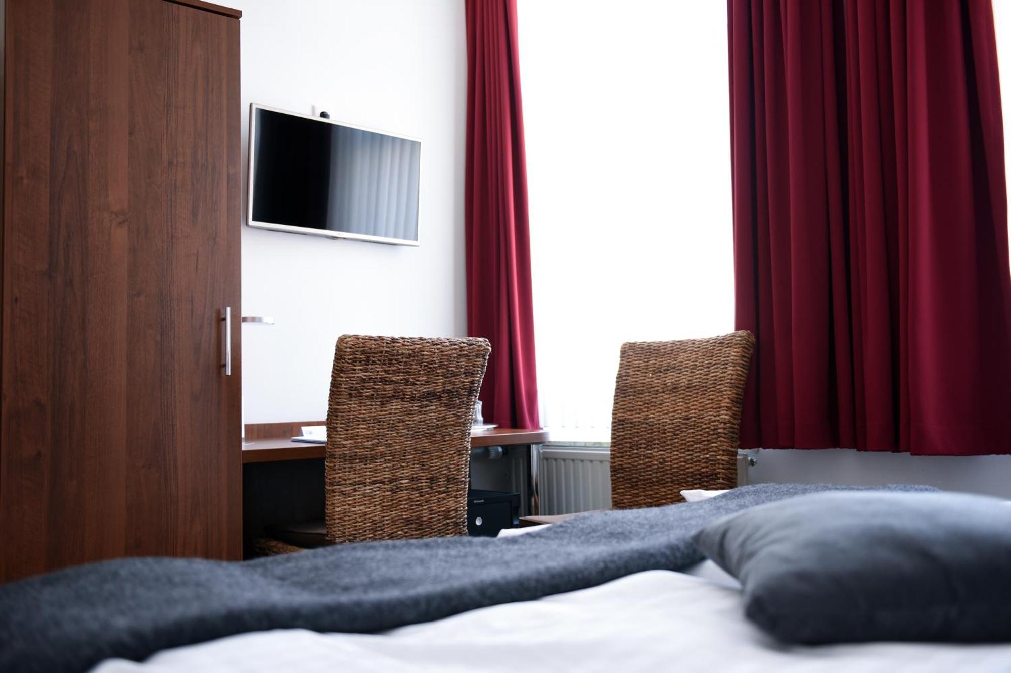 Hotel Alte Redaktion ゲーベルスベルク エクステリア 写真